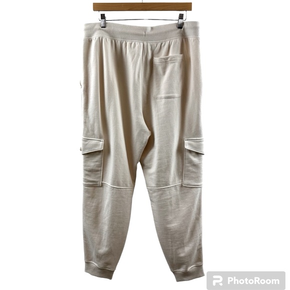 VRST Men’s Commuter Cargo Performance Joggers Pants Cream | Size Large - Picture 3 of 16